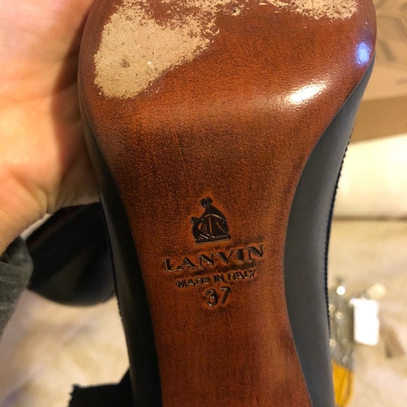 Lanvin pointed toe pump - Picture 8 of 8